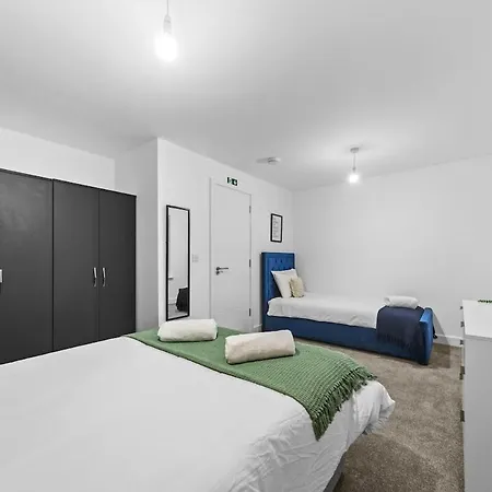 Prázdninový dům 4br Perfect For Long Free Parking Leeds (West Yorkshire)